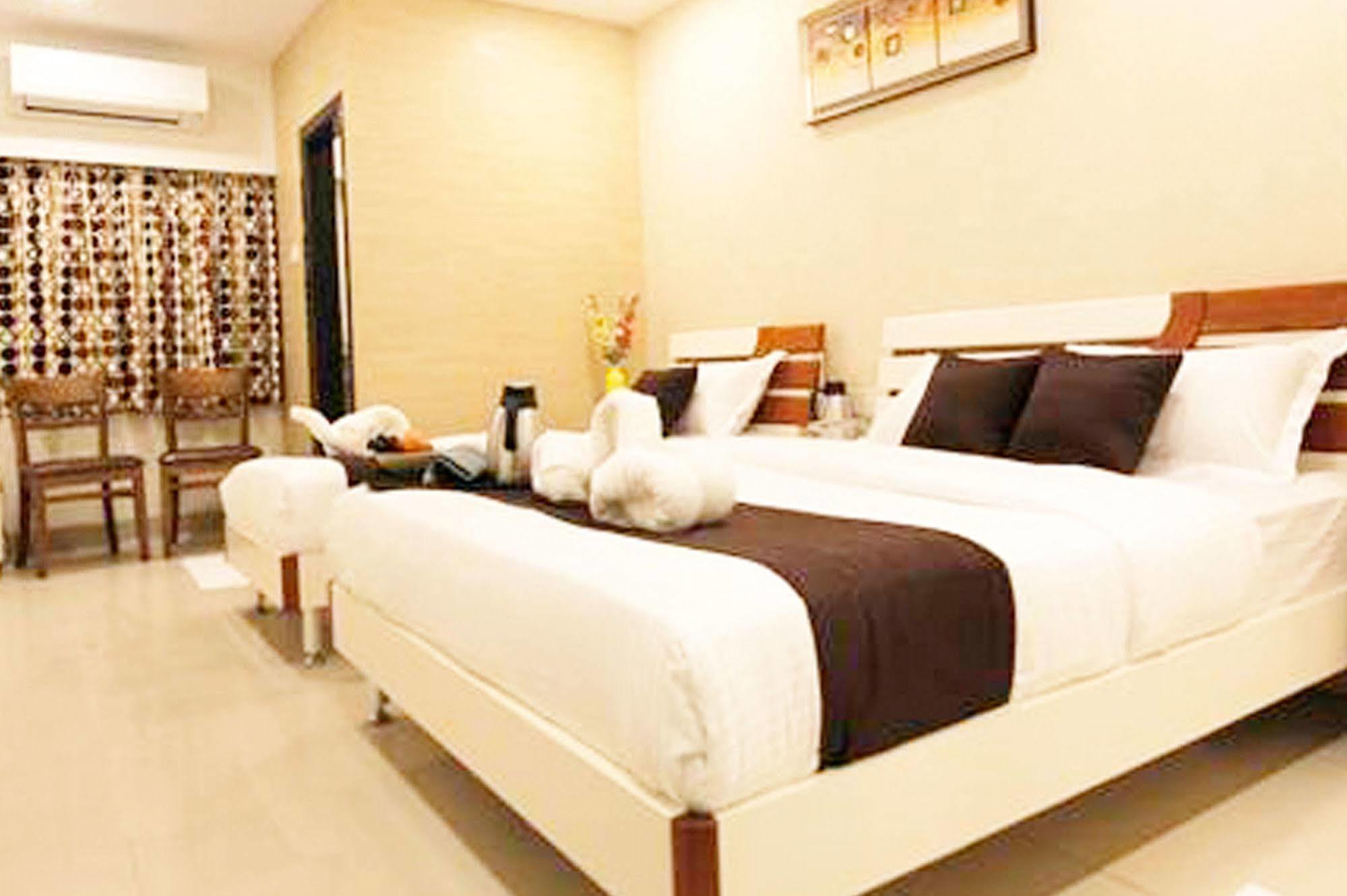 Hotel Fabexpress Annex Executive Andheri East Mumbai Exterior foto